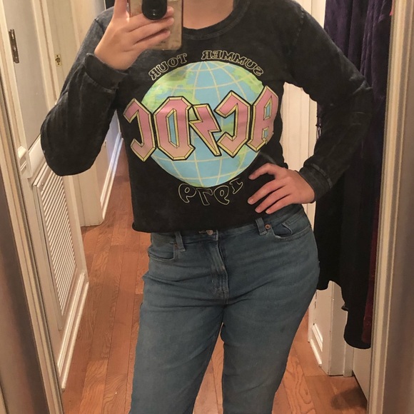 ❀ Cropped AC/DC Shirt⚡️ ❀ - Picture 2 of 3